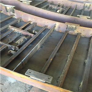 3 鐵路板梁鋼模板.jpg